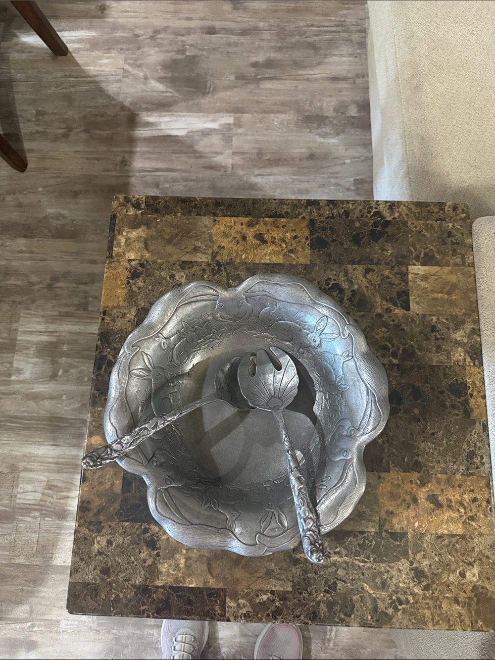 Embossed Bunny Serving Bowl Set in Silver Finish